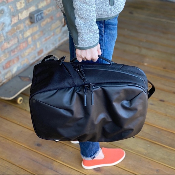 Aer San Francisco Tech Pack 2 - Picture 15 of 16